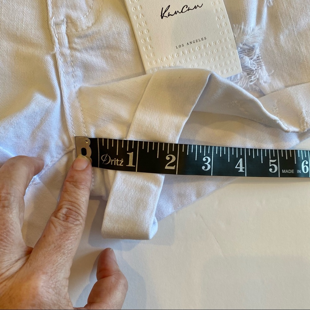 KanCan White Distressed Denim Shorts NWT 3/25 - Picture 11 of 12